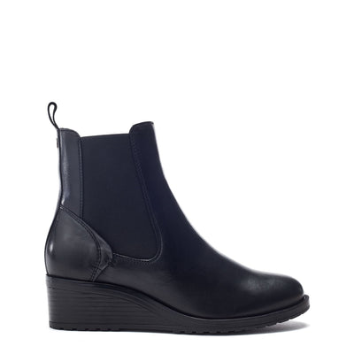 Bezzie Wedge Black Leather Boots