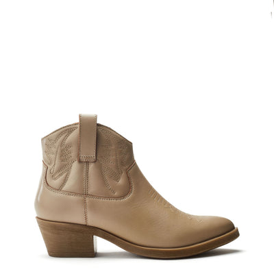 Bracknell Cream Leather Boots