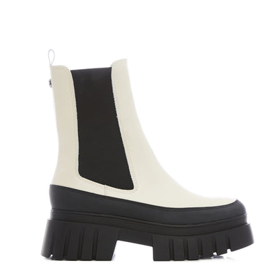 Diiva White Leather Boots
