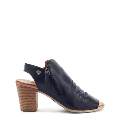 Kaprise Black Leather Sandals