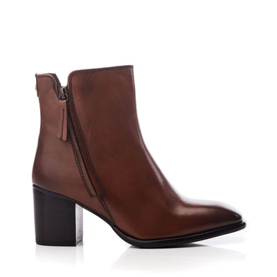Lakayla Tan Leather Boots
