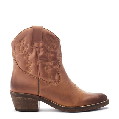 Okuri Tan Leather Boots