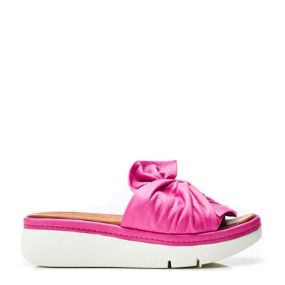 Ollin Pink Leather Sandals
