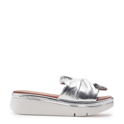 Ollin Silver Leather Sandals