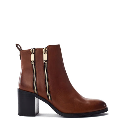 Peytona Tan Leather Boots