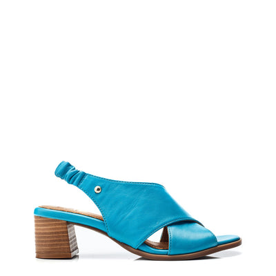 Prinia Turquoise Leather Sandals