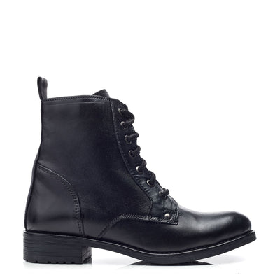 Surestime Black Leather Boots